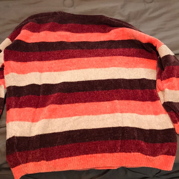 Sweater - Picture 2 of 2